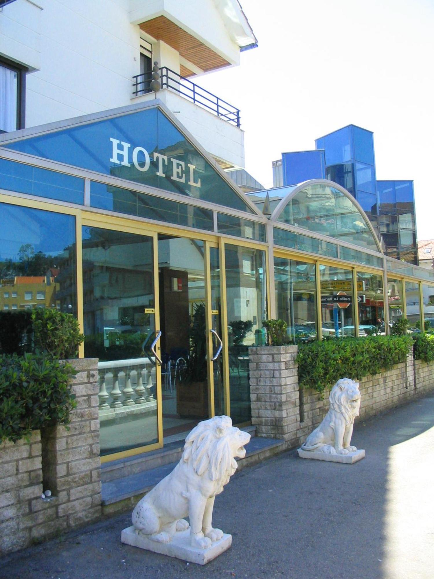 Hotel Isabel Isla Exterior photo
